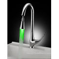 Single Handle Kitchen Faucet Pull out Faucet Basin Sink Tap